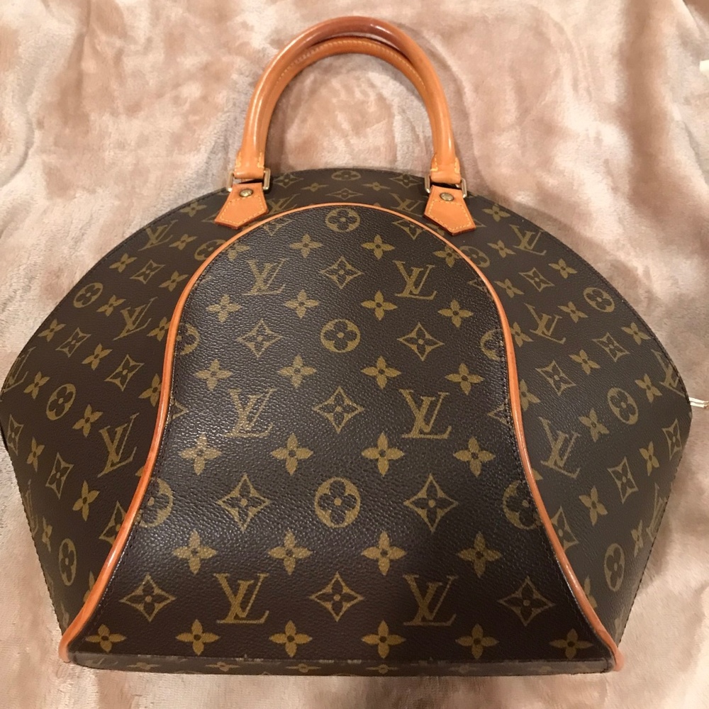 Authentic Louis Vuitton Ellipse MM